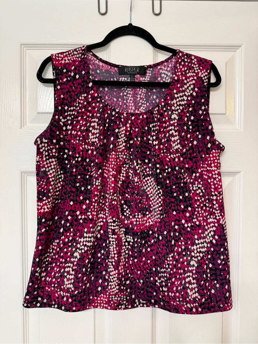 Kasper Sleeveless Pink and Black Multi-Print Camisole